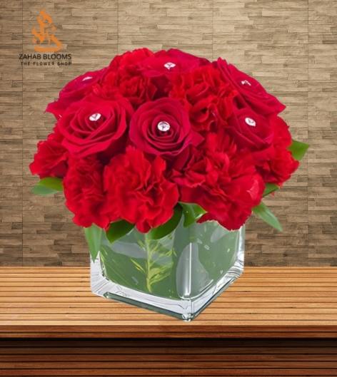 25 Red Rose With Carnation